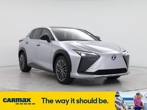 2023 Lexus RZ 450e Luxury