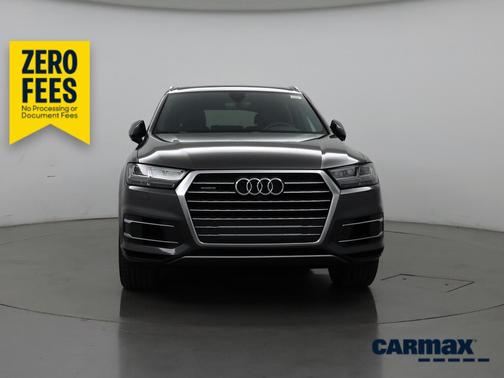 Gray 2018 Audi Q7 Premium Plus