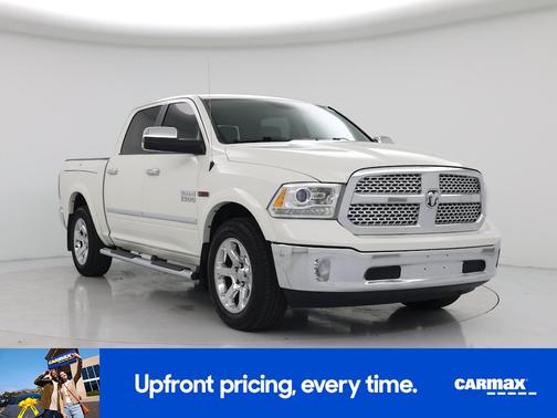 Pearl 2016 RAM 1500 Laramie