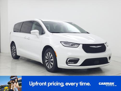 2022 Chrysler Pacifica Hybrid Touring L