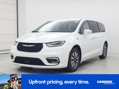 2022 Chrysler Pacifica Hybrid Touring L
