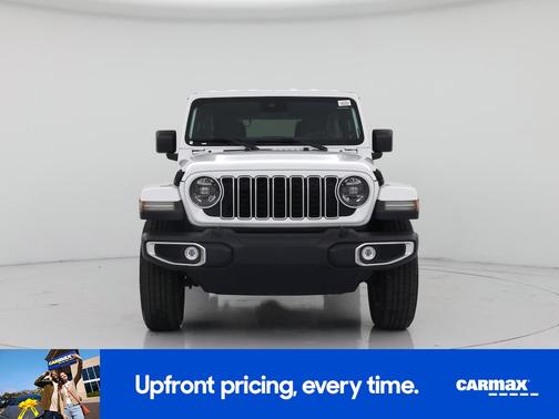 White 2025 Jeep Wrangler Sahara