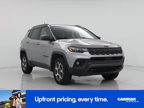 Silver 2022 Jeep Compass Trailhawk