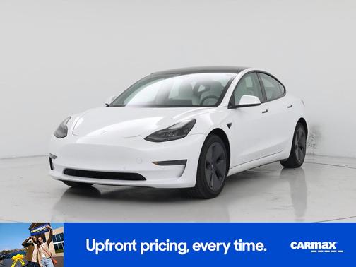 White 2022 Tesla Model 3