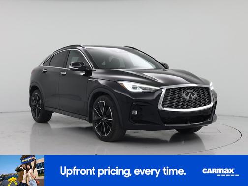Black 2022 INFINITI QX55 Luxe