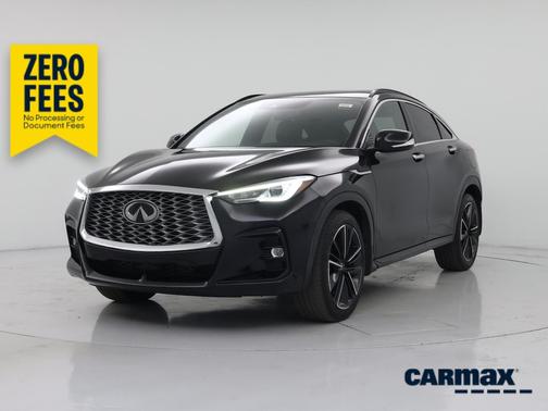 Black 2022 INFINITI QX55 Luxe