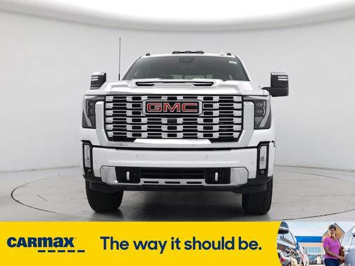2025 GMC Sierra 3500 Denali