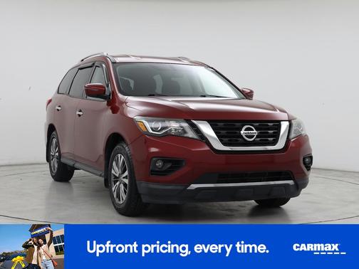2018 Nissan Pathfinder SV