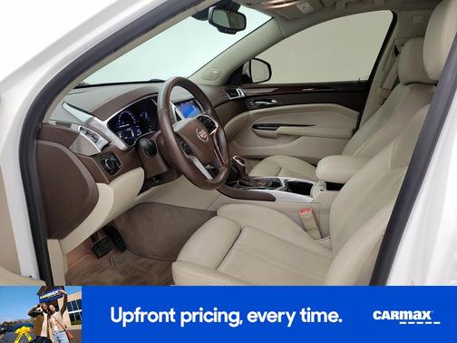White 2016 Cadillac SRX Luxury