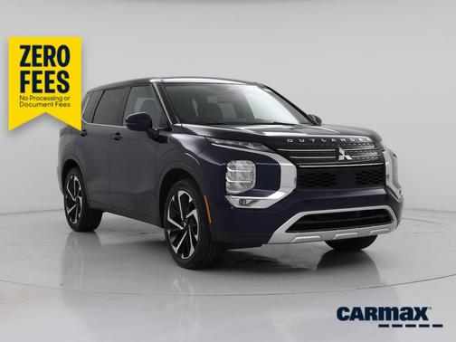 Blue 2024 Mitsubishi Outlander SE
