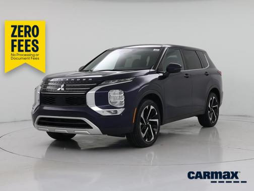 Blue 2024 Mitsubishi Outlander SE