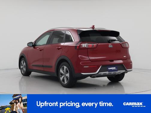 Red 2017 Kia Niro EX