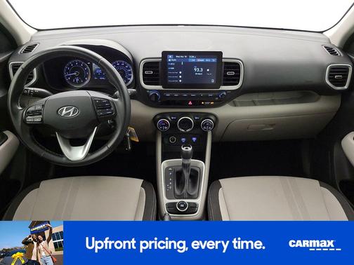 2020 Hyundai VENUE SEL