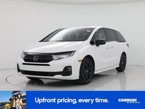 White 2025 Honda Odyssey Sport-L