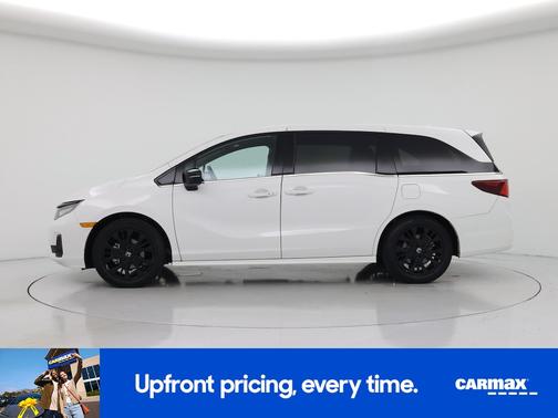 White 2025 Honda Odyssey Sport-L