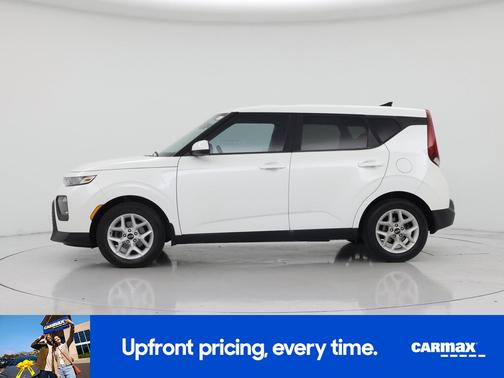 White 2020 Kia Soul S