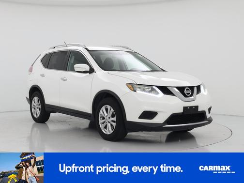 White 2015 Nissan Rogue SV