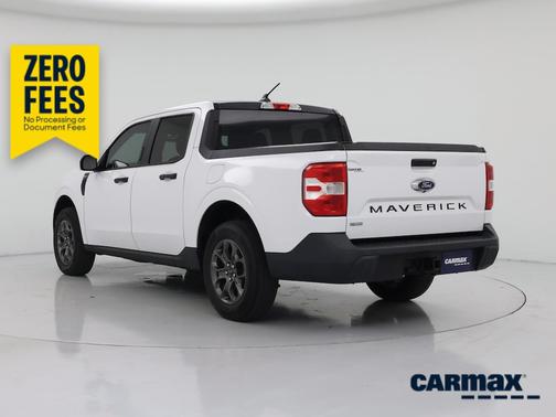 White 2022 Ford Maverick XLT