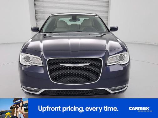 2015 Chrysler 300 Limited