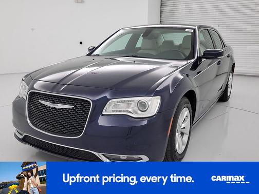 2015 Chrysler 300 Limited