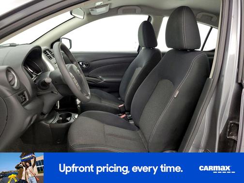 2016 Nissan Versa SV