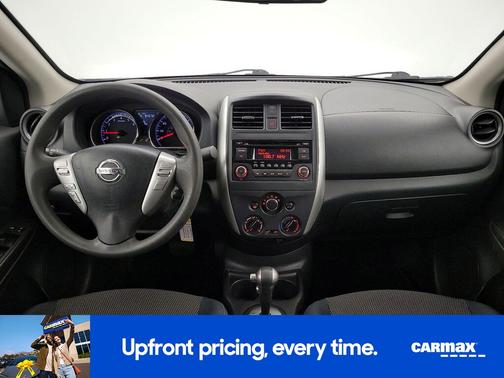 2016 Nissan Versa SV