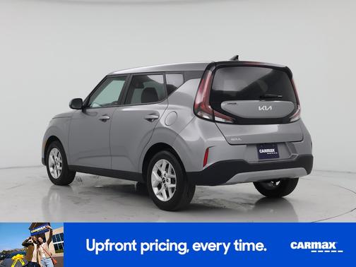 Silver 2025 Kia Soul LX