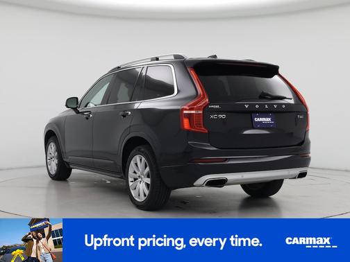2016 Volvo XC90 T6 Momentum
