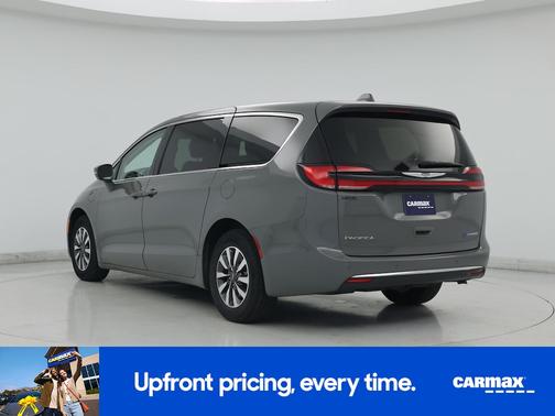 Gray 2022 Chrysler Pacifica Hybrid Touring L