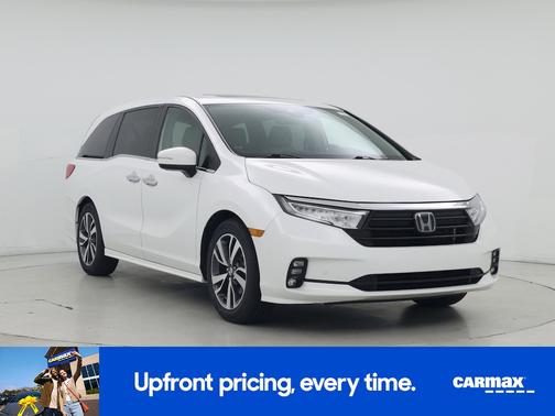 White 2023 Honda Odyssey Touring