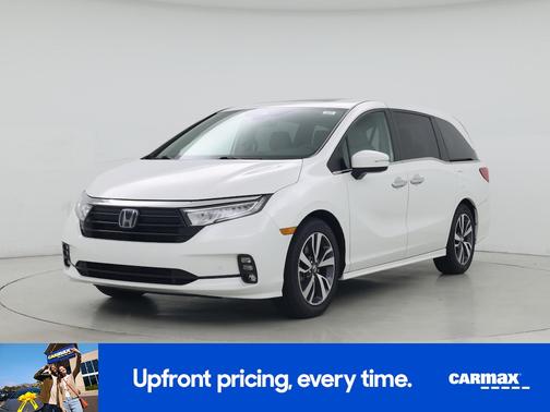 White 2023 Honda Odyssey Touring