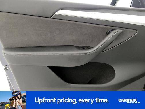 Gray 2022 Tesla Model Y Long Range