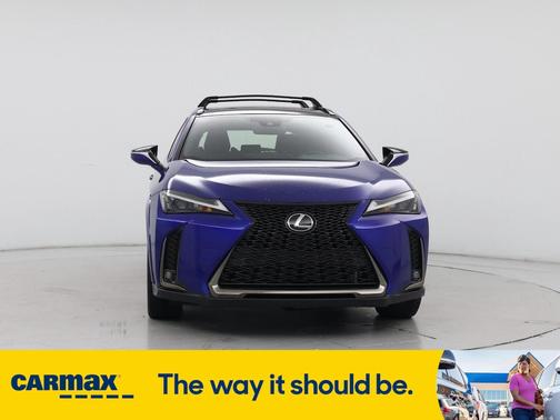 2023 Lexus UX 250h F-SPORT Handling