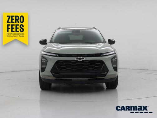 Green 2024 Chevrolet Trax Activ