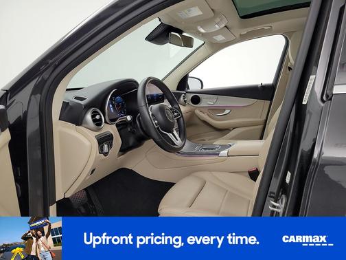 2022 Mercedes-Benz GLC 300 