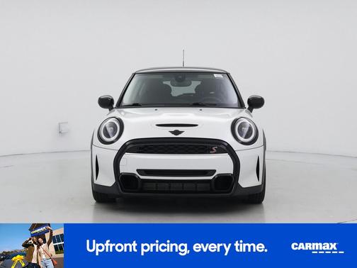 White 2023 MINI Hardtop S
