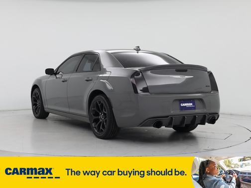 2019 Chrysler 300 Touring