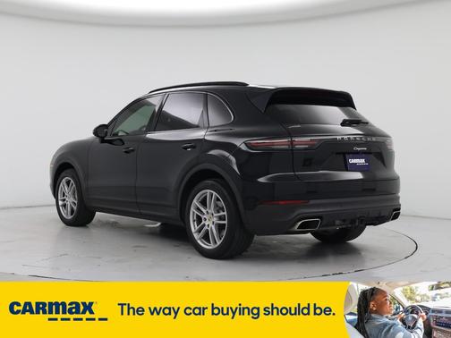 2019 Porsche Cayenne Base (Tiptronic)