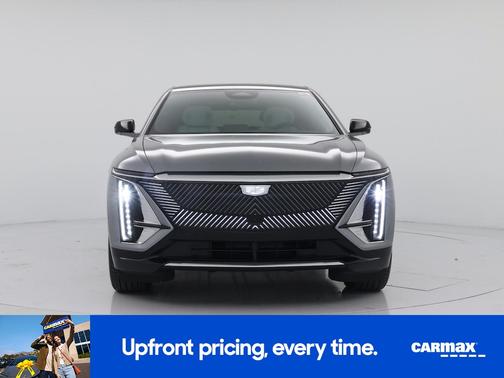 2024 Cadillac LYRIQ Luxury 2