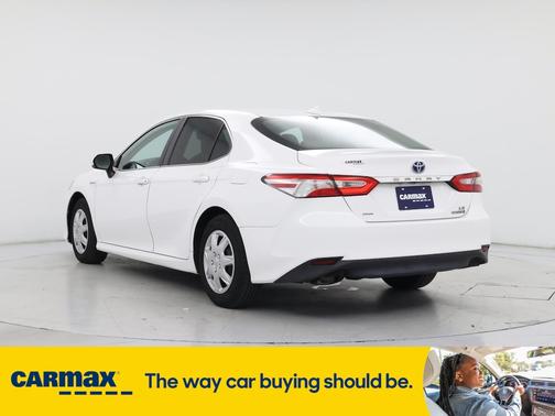 2019 Toyota Camry Hybrid LE