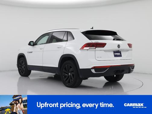 2022 Volkswagen Atlas Cross Sport SE w/Tech