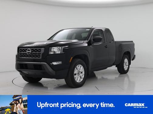 Black 2024 Nissan Frontier SV