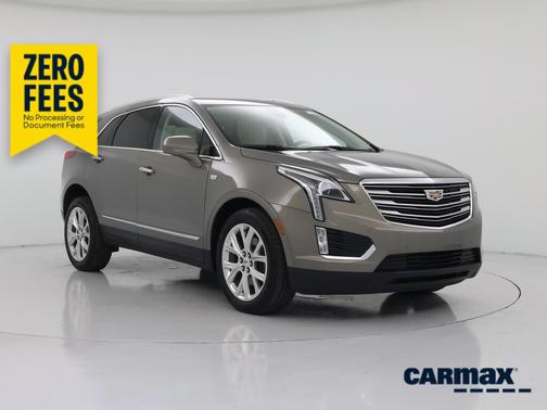 Gray 2018 Cadillac XT5 Luxury