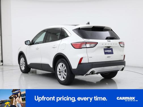White 2020 Ford Escape SE