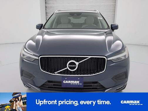 2021 Volvo XC60 T5 Momentum
