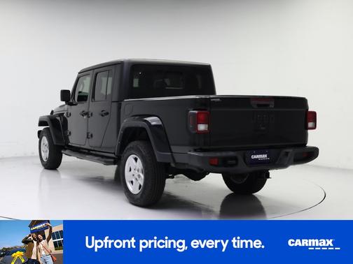 2022 Jeep Gladiator Sport S