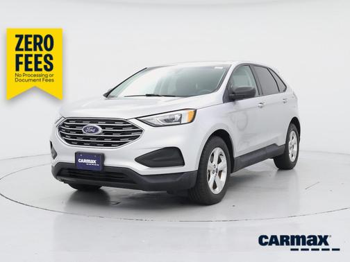 Silver 2019 Ford Edge SE