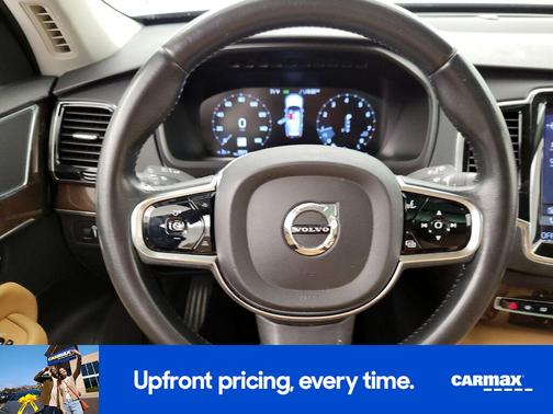 Black 2016 Volvo XC90 T6 Momentum