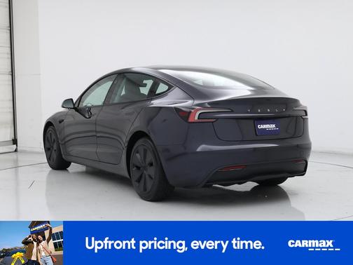 Gray 2024 Tesla Model 3 Long Range