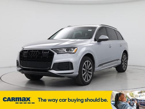 2023 Audi Q7 Premium Plus